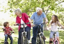 Seniors Lifestyle Magazine Talks to Senior Fun with Grandchildren 