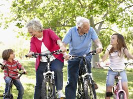 Seniors Lifestyle Magazine Talks to Senior Fun with Grandchildren 