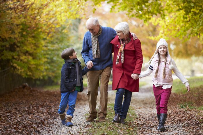 GrandparentsWithGrandchildrescaled