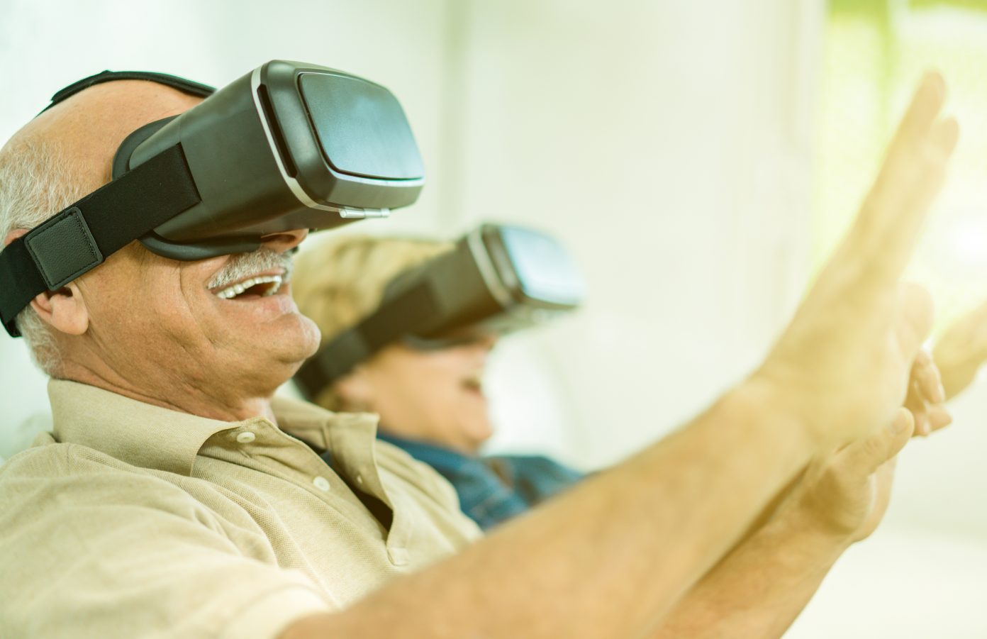 SLM How Virtual Reality Can Help Seniors