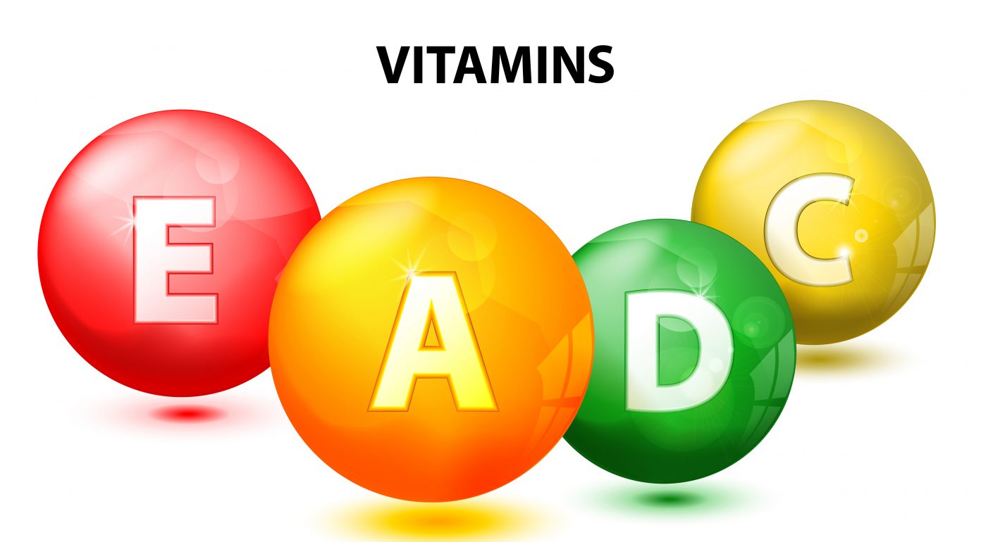 Д е сайт. Витамины буквы. Витамины а д е к. Витамины а б с д е. Витамины по буквам.
