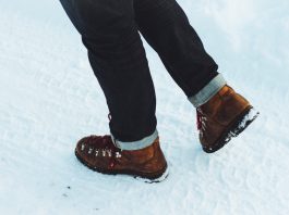 Safe Winter Walking ross kohl O1YMXC6vGv0 unsplash scaled