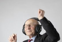 What are the Benefits of Music for Seniors During Lockdown 1