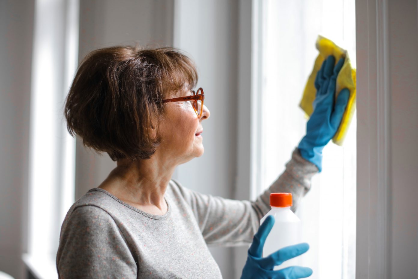 slm-house-cleaning-tips-for-seniors-that-will-make-their-life-easier